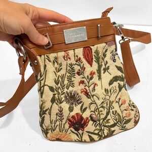 Braciano Floral Butterfly Tapestry Crossbody Bag Brown Leather Top Zip Boho